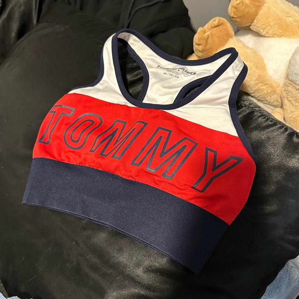 XS Tommy Hilfiger sports bra could def fit a small.. new.